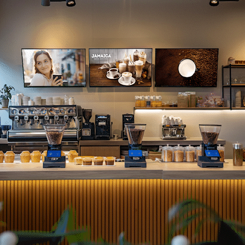 🔵 5 Reasons To 🌟Upgrade🌟 Your Menu Boards to Digital Screens 📺