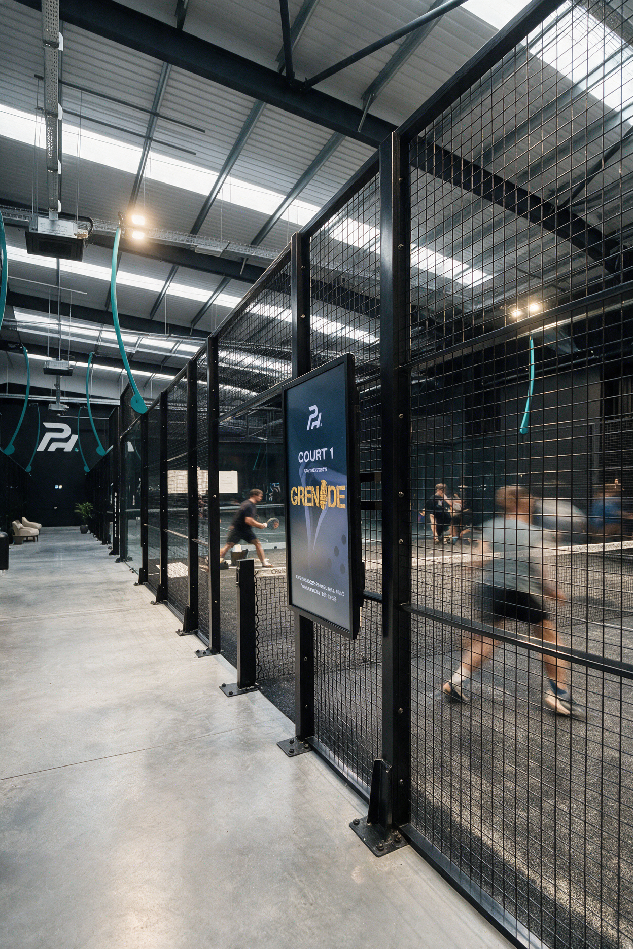 How Digital Signage Can Create More Revenue Opportunities for Padel Clubs