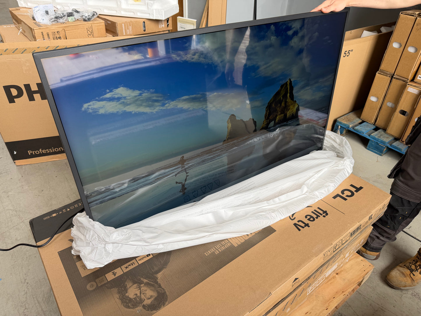 Phillips 55" Q Line 4K TV