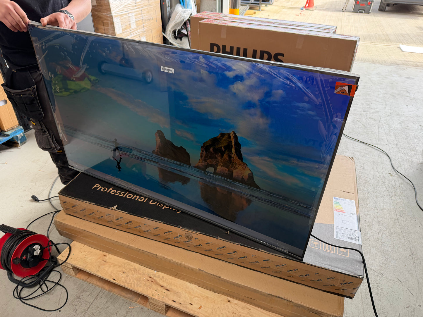 TCL T6C-UK 55" QLED 4K HDR TV