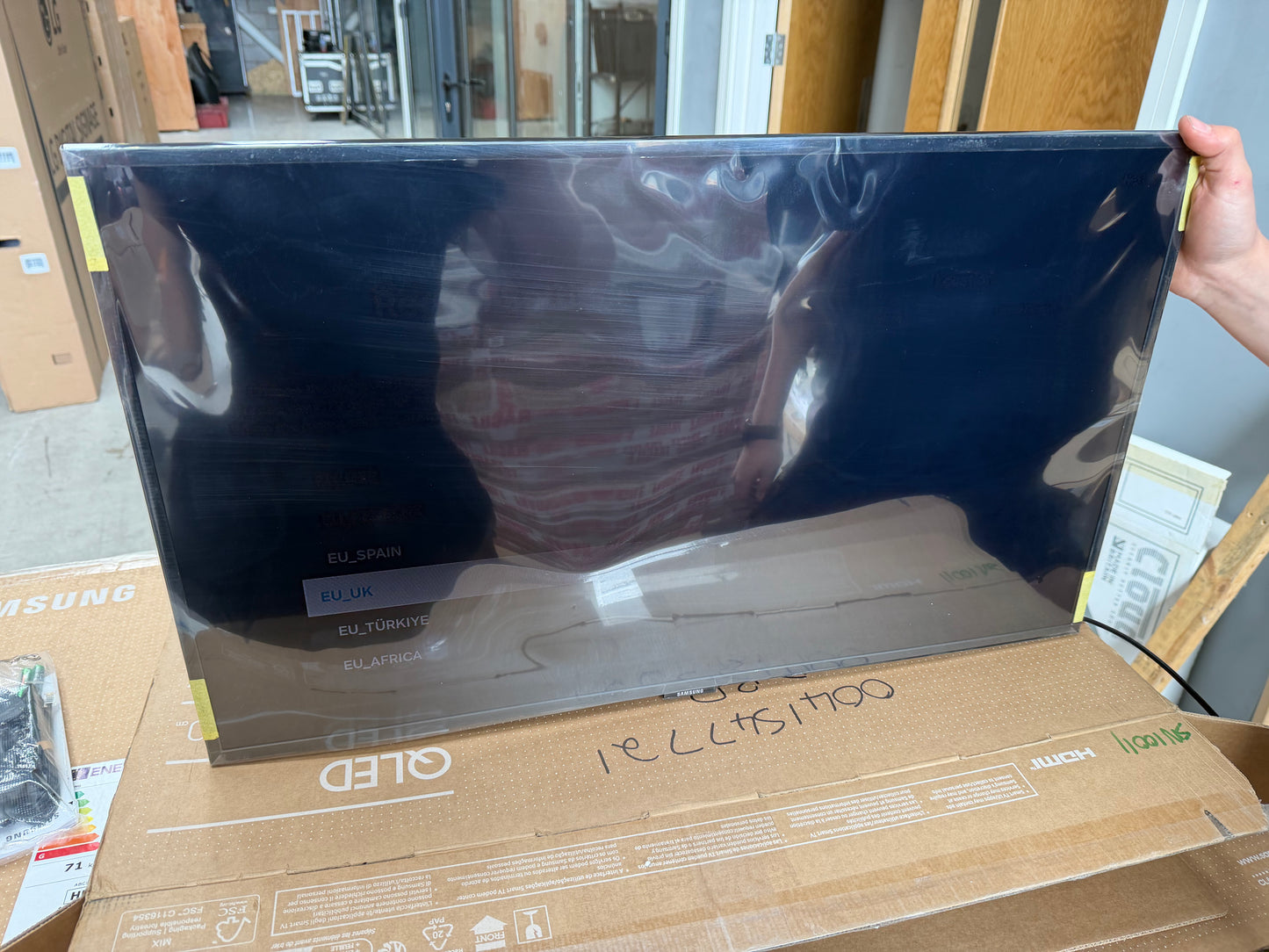 Samsung 32" Full HD Hotel TV