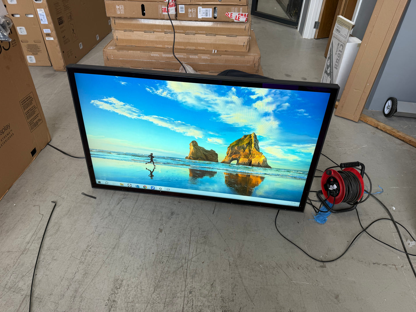 Peerless 55" Xtreme High Bright Outdoor Display