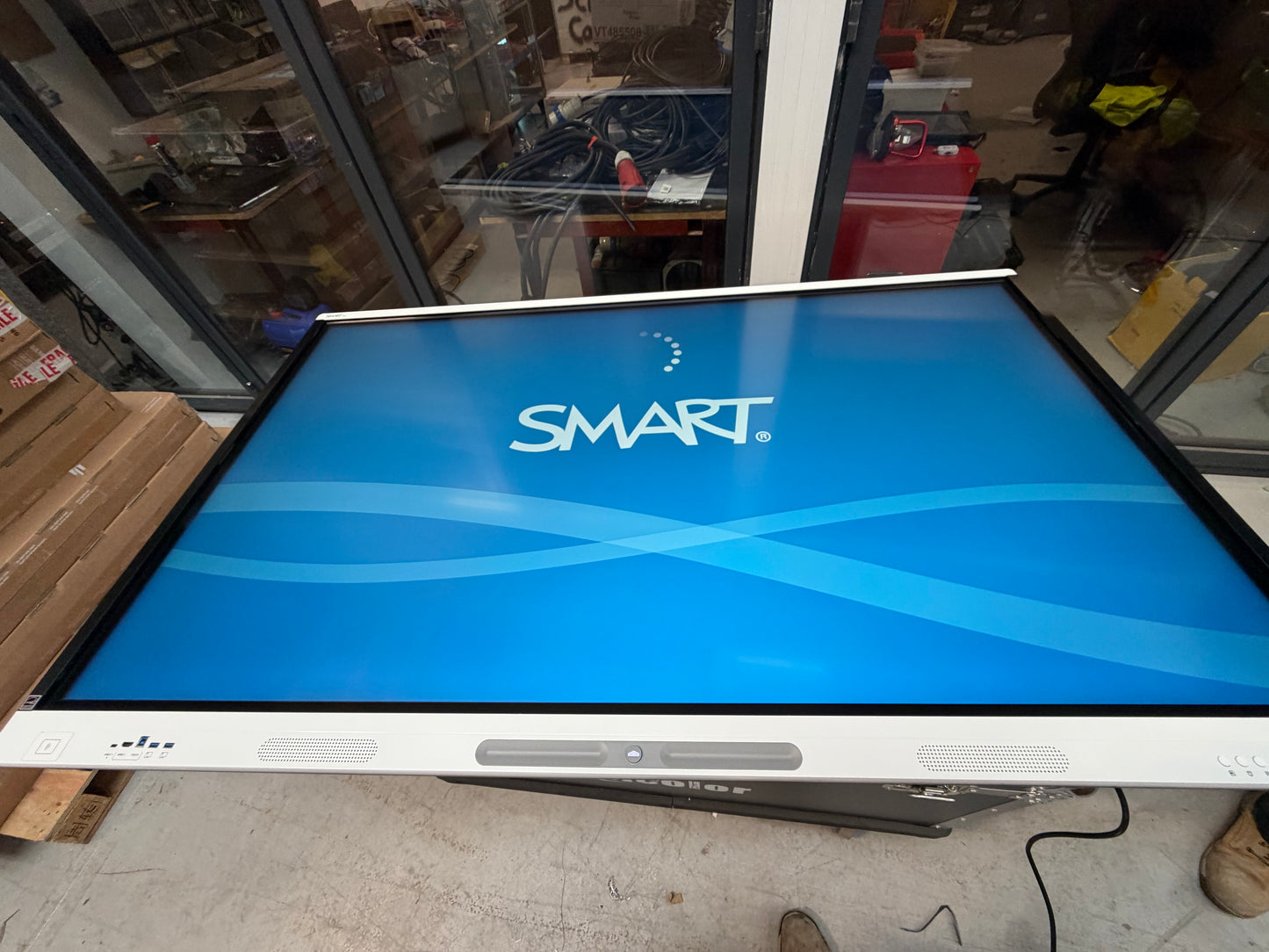 SMART 75" MX Series Interactive Display