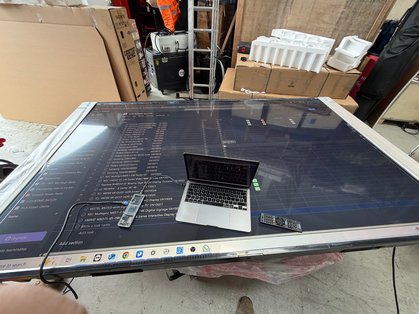 Sony Bravia 98" Digital Signage