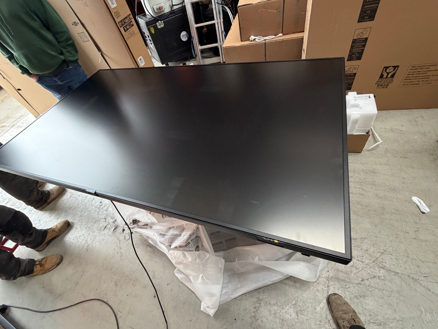 NEC 86" 4K Commercial Display