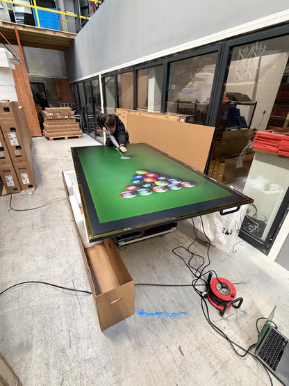 LG 98" B Series 4K Digital Signage